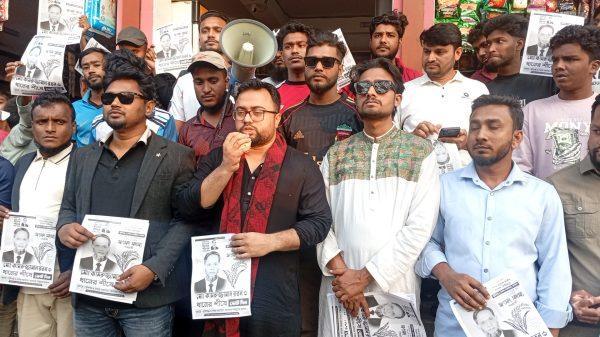 গজারিয়ায় ছাত্রদলের উদ্যোগে ধানের শীষের গণসংযোগ