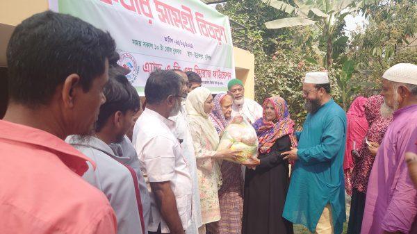 রমজানে অসহায়দের পাশে এ বি এম ফিরোজ ফাউন্ডেশন, ৫০০ পরিবারে ইফতার সামগ্রী