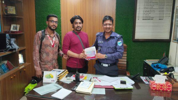 গজারিয়া থানার ওসির সঙ্গে মুন্সিগঞ্জের বার্তার সৌজন্য সাক্ষাৎ ও মতবিনিময়