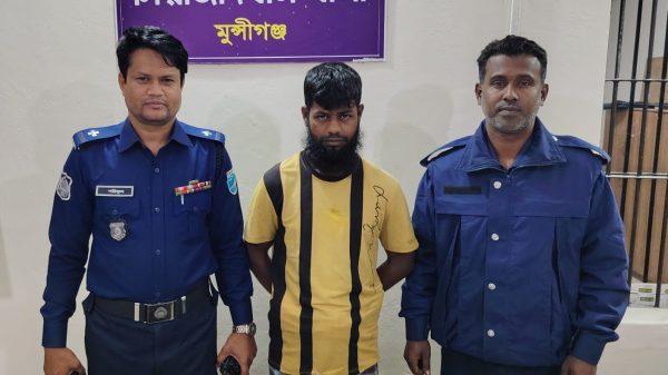 ইয়াবাসহ গ্রেফতার