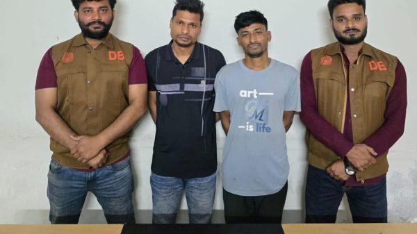 ১২০ পিস ইয়াবাসহ একাধিক মামলার দুই আসামি গ্রেফতার