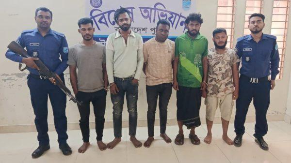 লৌহজংয়ে তার চুরির অভিযোগে গণপিটুনিতে ২ যুবকের মৃত্যু: গ্রেফতার ৫