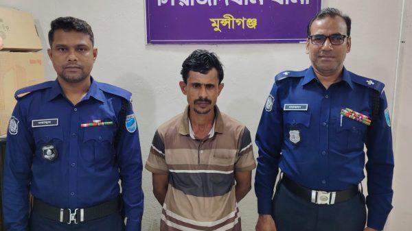 সিরাজদিখানে ২০ পিস ইয়াবাসহ মাদক কারবারি গ্রেফতার
