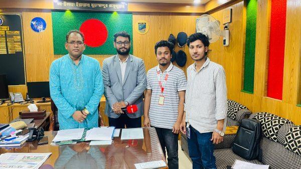 সিরাজদিখান থানার ওসির সঙ্গে মুন্সিগঞ্জের বার্তার সৌজন্য সাক্ষাৎ ও মতবিনিময়