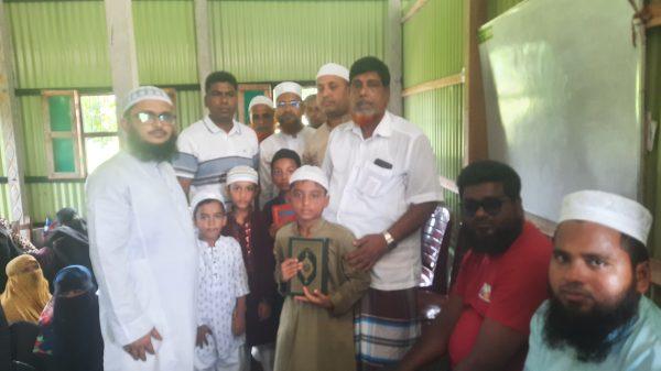 শ্রীনগরে পঞ্চগ্রাম হেরার আলো মাদ্রাসার ছাত্রদের কোরআন ছবক অনুষ্ঠিত